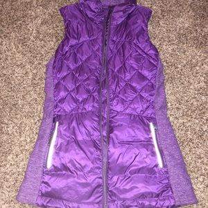 lululemon athletica Jackets & Coats - Lululemon down for a run vest size 4 lululemon athletica Jackets & Coats - Lululemon down for a run vest size 4